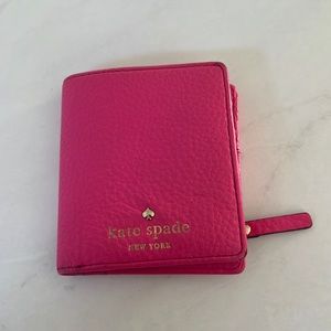 Kate Spade Small Pink Snap Bi-fold Wallet